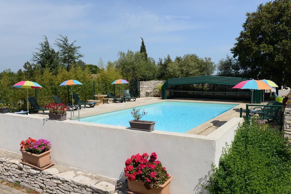 Hotel Le Lagon Рошфор-дю-Гар Екстериор снимка